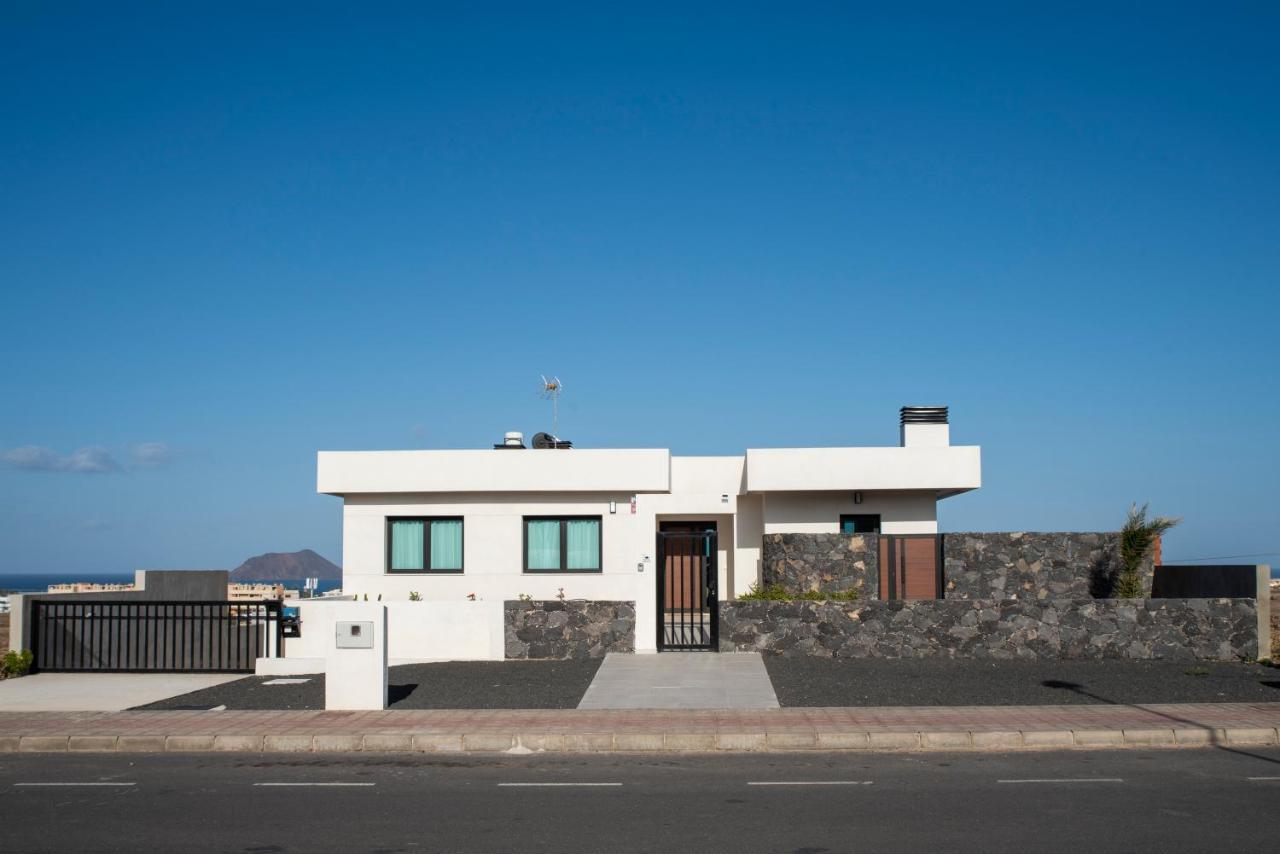 Ereza Villa Boraen Corralejo Exterior photo